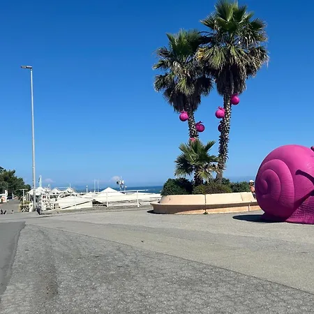 Blue By World アパート アルビソーラ・スペリオーレ